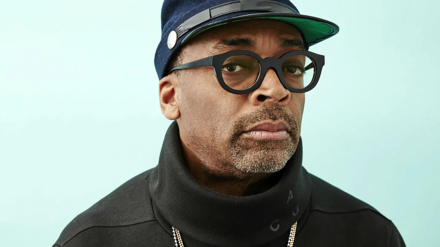 Spight Lee À l’occasion de la sortie de Highest 2 Lowest : 8 SPIKE LEE JOINTS · La ...